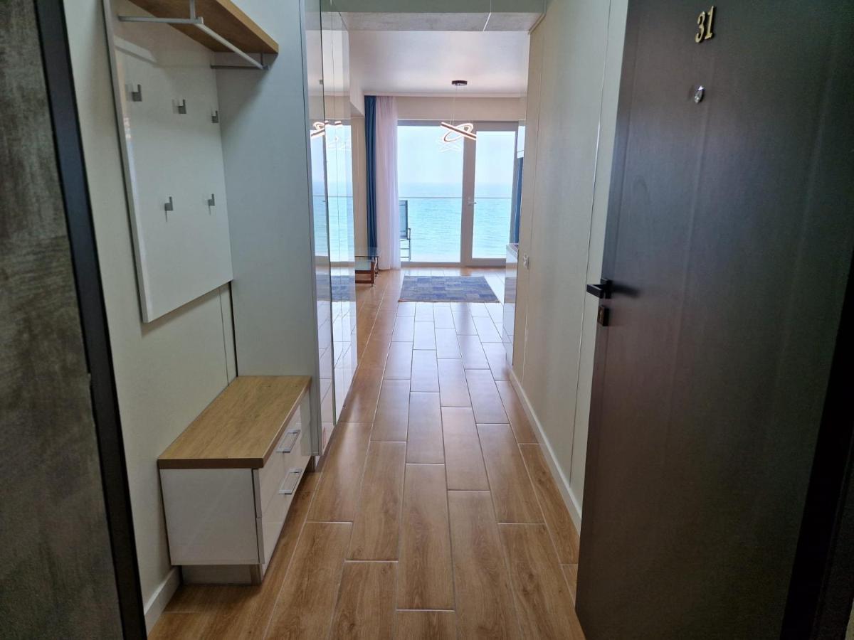 Appartement Promenada Sea View à Năvodari Extérieur photo